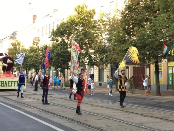 debreceni-viragkarneval-2017_19